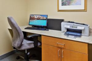 Gallery image of Candlewood Suites Macon by IHG in Macon