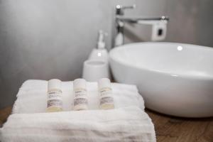 Gallery image of Vanda Luxury House near Gardaland and Garda Lake in Castelnuovo del Garda +49 photos