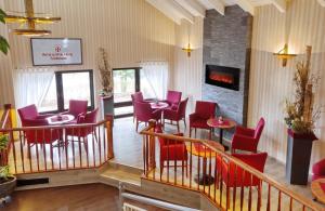 TV a/nebo společenská místnost v ubytování Akzent Aktiv & Vital Hotel Thüringen