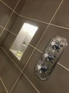 Vonios kambarys apgyvendinimo įstaigoje Koolunga-Larch