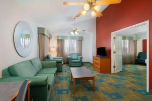 A television and/or entertainment centre at La Quinta Inn by Wyndham Cheyenne