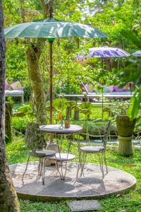 Ein Garten an der Unterkunft Swasti Eco Cottages