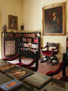 Gallery image of B&B Luna Caprese in Naples