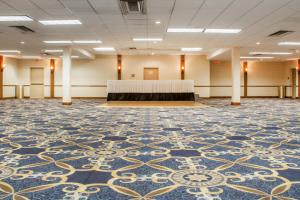 Fotografie z fotogalerie ubytování Econo Lodge Broken Arrow-Tulsa v destinaci Broken Arrow