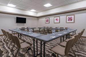 Konferenční prostory v ubytování Staybridge Suites Anchorage by IHG + 37 fotografií