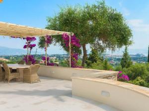 Balkón nebo terasa v ubytování Paleopetres La Chataîgne - Private Pool - Sea Views - Corfu Town -