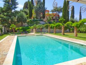 Bazén v ubytování Paleopetres La Chataîgne - Private Pool - Sea Views - Corfu Town - nebo v jeho okolí