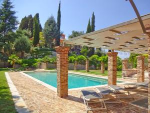 Bazén v ubytování Paleopetres La Chataîgne - Private Pool - Sea Views - Corfu Town - nebo v jeho okolí