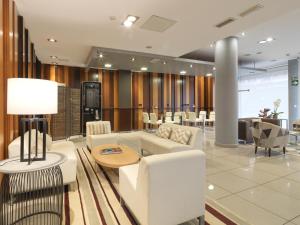 Posezení v ubytování Hotel Guadalmedina