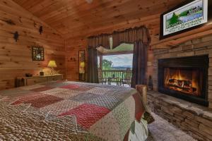 Foto da galeria de CABIN TIME - When you need to relax and unwind a visit to Cabin Time is what you need! em Mineral Bluff