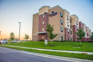 Gallery image of Candlewood Suites Overland Park W 135th St, an IHG Hotel in Overland Park