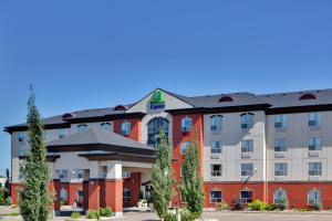 Imagen de la galería de Holiday Inn Express Hotel & Suites Sherwood Park-Edmonton Area, an IHG Hotel, en Sherwood Park