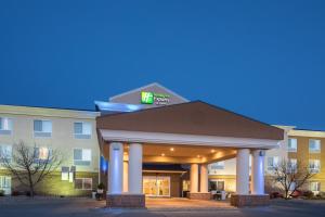 a hotel sign on top of a building at Holiday Inn Express & Suites Yankton, an IHG Hotel in Yankton
