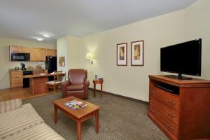 A television and/or entertainment centre at Candlewood Suites Norfolk Airport, an IHG Hotel