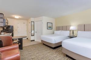 Imagen de la galería de Candlewood Suites Secaucus, an IHG Hotel, en Secaucus