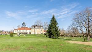 Gallery image of Hotel Helios - Golf in Salies-de-Béarn