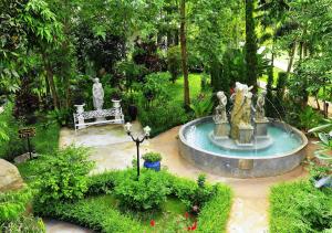 Zahrada ubytování Phuwanalee Resort