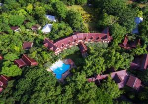 Bazén v ubytování Phuwanalee Resort nebo v jeho okolí