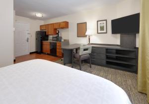 Gallery image of Candlewood Suites Salina, an IHG Hotel in Salina