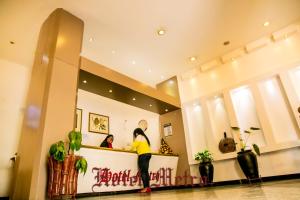 Hosté ubytování Metro Hotel