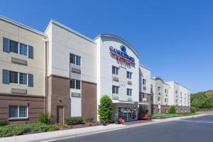 an image of the front of a hotel at Candlewood Suites Aberdeen-Bel Air, an IHG Hotel in Riverside