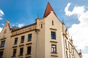 Budova, v ktorej sa apartmán nachádza