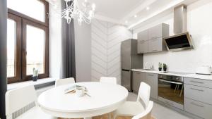 Kuchyňa alebo kuchynka v ubytovaní Native Apartments Blich 7 + 19 fotografií