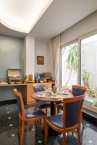 Posezení v ubytování Athos Hotel