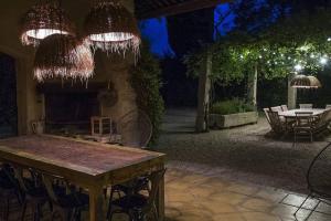 Фотография из галереи MAS SAINT GEORGES DE L'ORATOIRE в городе Шаторенар