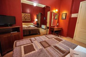 Ein Bett oder Betten in einem Zimmer der Unterkunft Exis Hotel