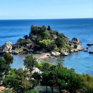 Gallery image of La Petite Maison in Taormina