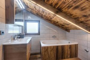 Kuchyň nebo kuchyňský kout v ubytování House Kaja