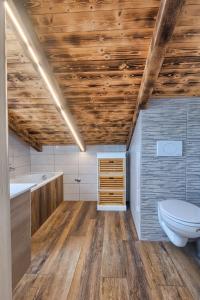 Koupelna v ubytování House Kaja