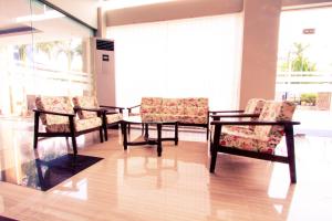 Ruang duduk di Hotel Yankin