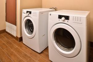 Galeriebild der Unterkunft Holiday Inn Express Hotel & Suites Sherman Highway 75 by IHG in Sherman