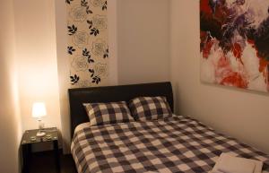 Posteľ alebo postele v izbe v ubytovaní Zagreb Creative Apartments APP 2