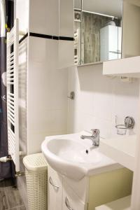 Kúpeľňa v ubytovaní Zagreb Creative Apartments APP 3