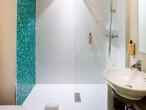 Koupelna v ubytování ibis Styles Kortrijk Expo