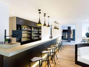 Lounge nebo bar v ubytování ibis Styles Kortrijk Expo