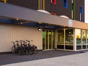 Berbasikal di atau sekitar ibis budget Rotterdam The Hague Airport