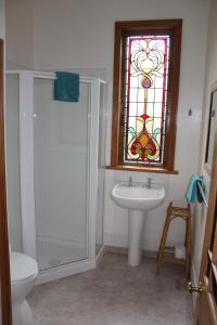 Kylpyhuone majoituspaikassa Southern Comfort