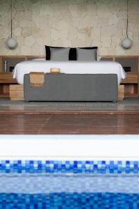 Bazén v ubytování Tago Tulum by G Hotels nebo v jeho okolí