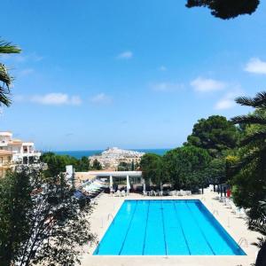 The swimming pool at or close to Canta el viento