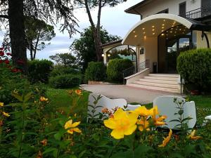 Gallery image of Hotel Panorama in San Valentino in Abruzzo Citeriore