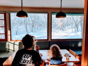 Hosté ubytování Kitsune Lodge Myoko Japan