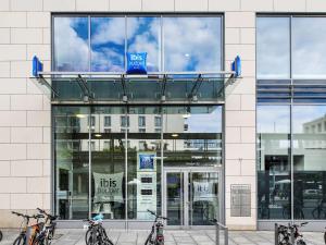 Jízda na kole v ubytování ibis budget Dresden City nebo okolí