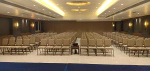 Cosmique Clarks Inn Suites Goa商务区和/或会议室