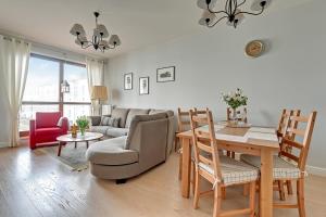 Posedenie v ubytovaní Apartments RIVA - Nadmorski Dwór Premium