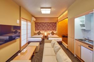 Kuchyň nebo kuchyňský kout v ubytování Hotel Amaterrace Nippombashi-higashi