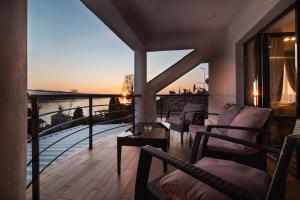 Балкон або тераса в Guest House Panorama Aqualux with Free Parking